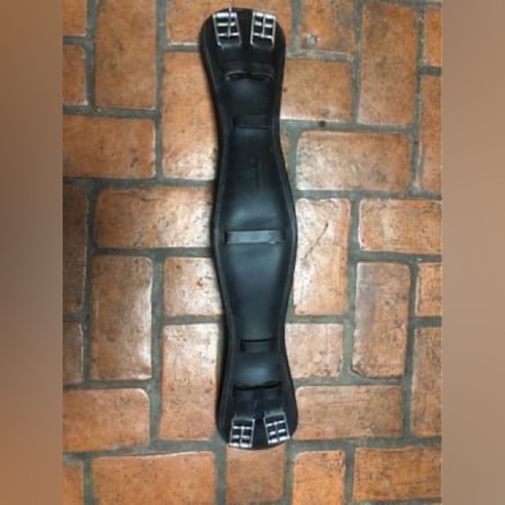 Prestige Dressage Girth Size 27” 65cm